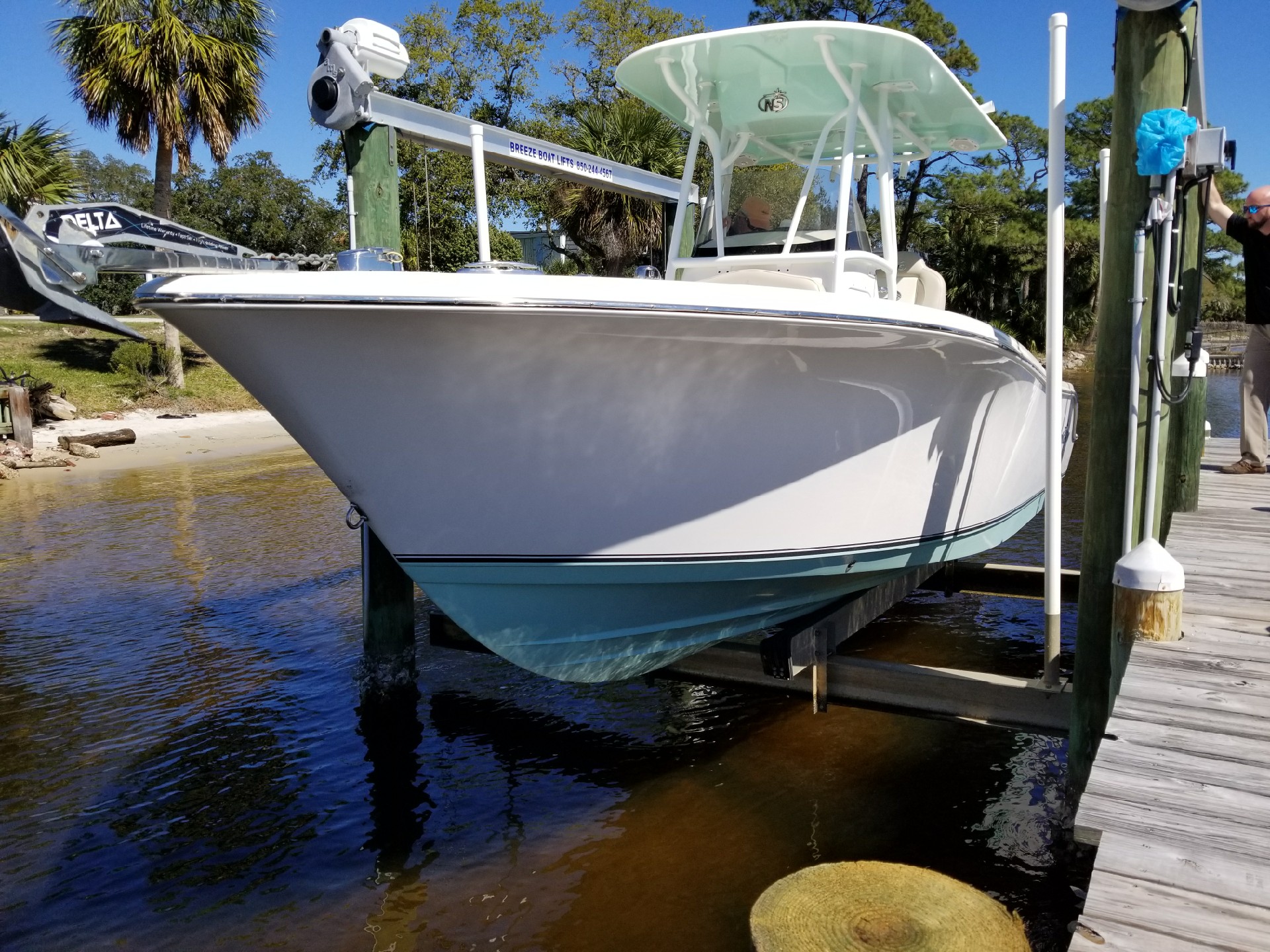 NauticStar25xsBow